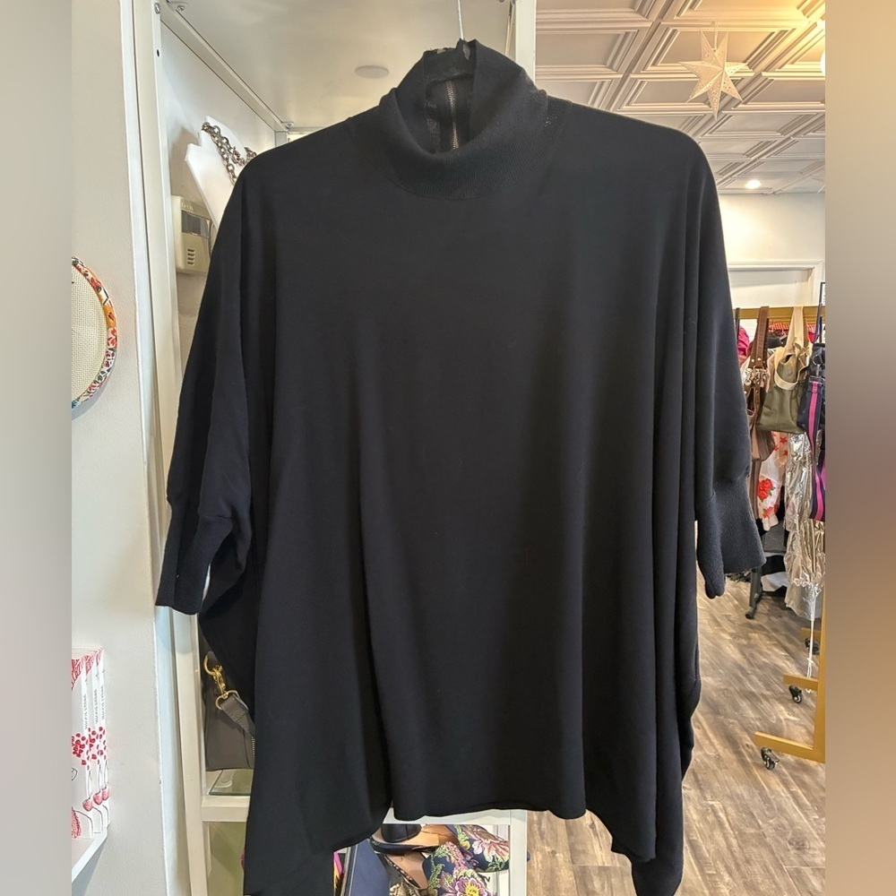 Vince cowl turtleneck black blouse size M